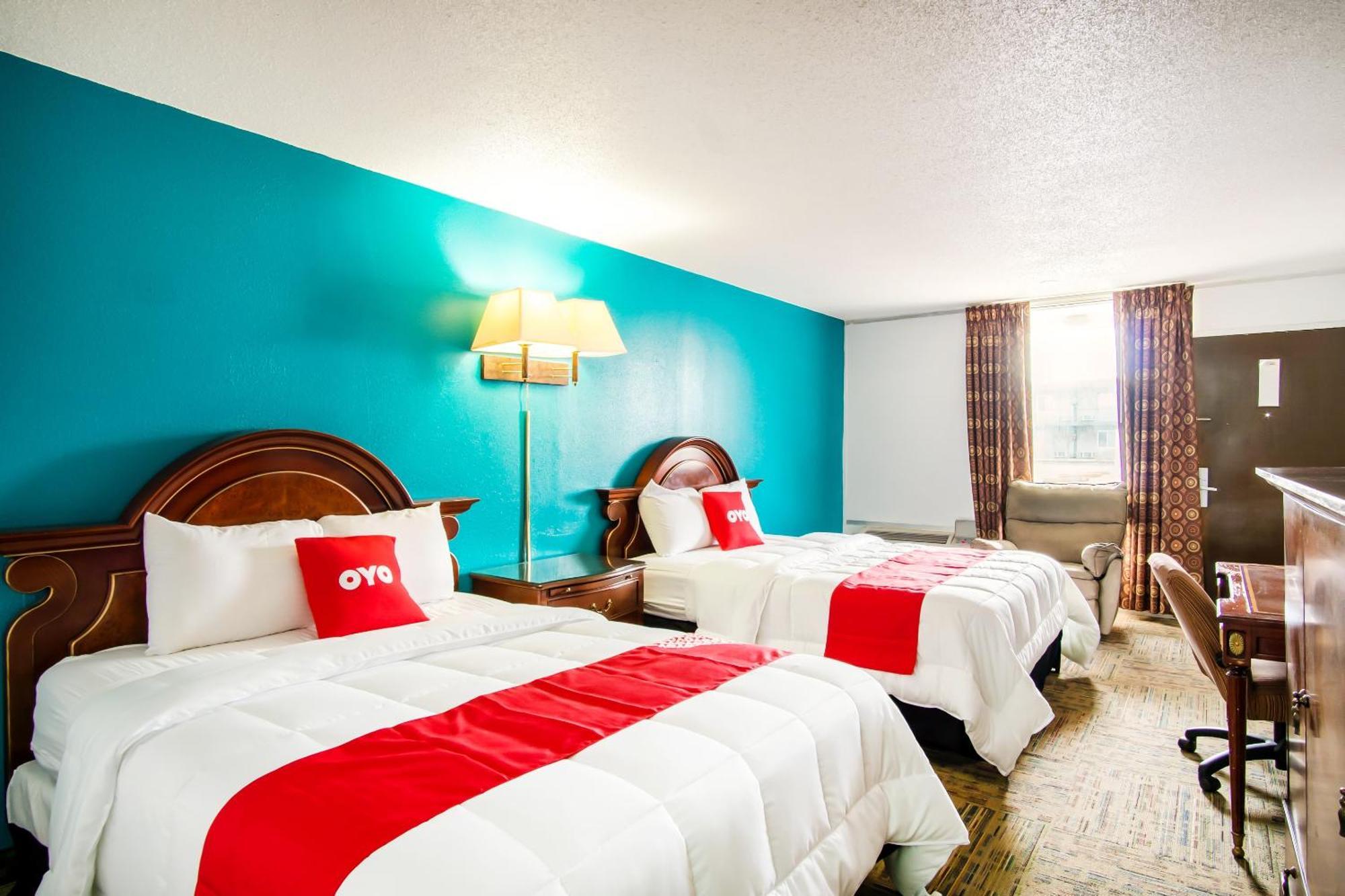 Oyo Hotel Hutchinson West 4Th Ave Exteriér fotografie