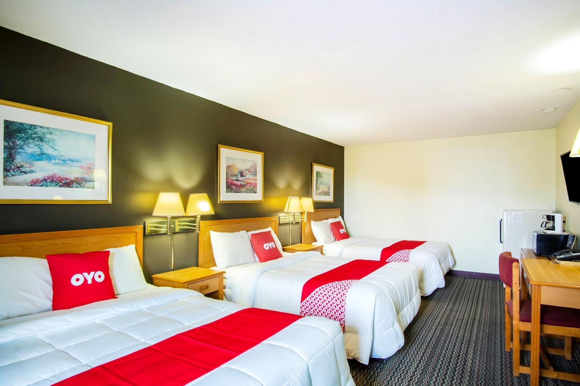 Oyo Hotel Hutchinson West 4Th Ave Exteriér fotografie