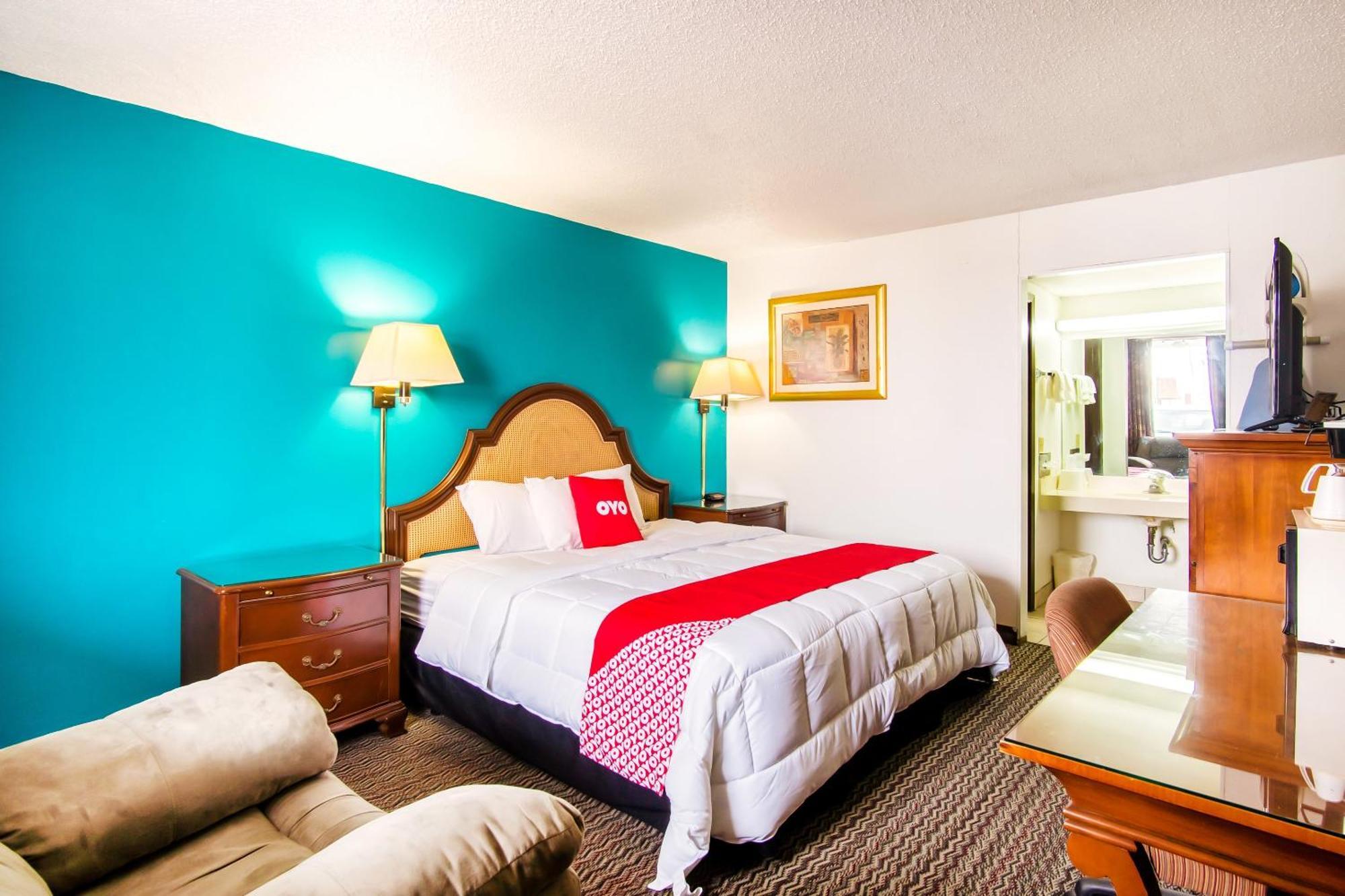 Oyo Hotel Hutchinson West 4Th Ave Exteriér fotografie